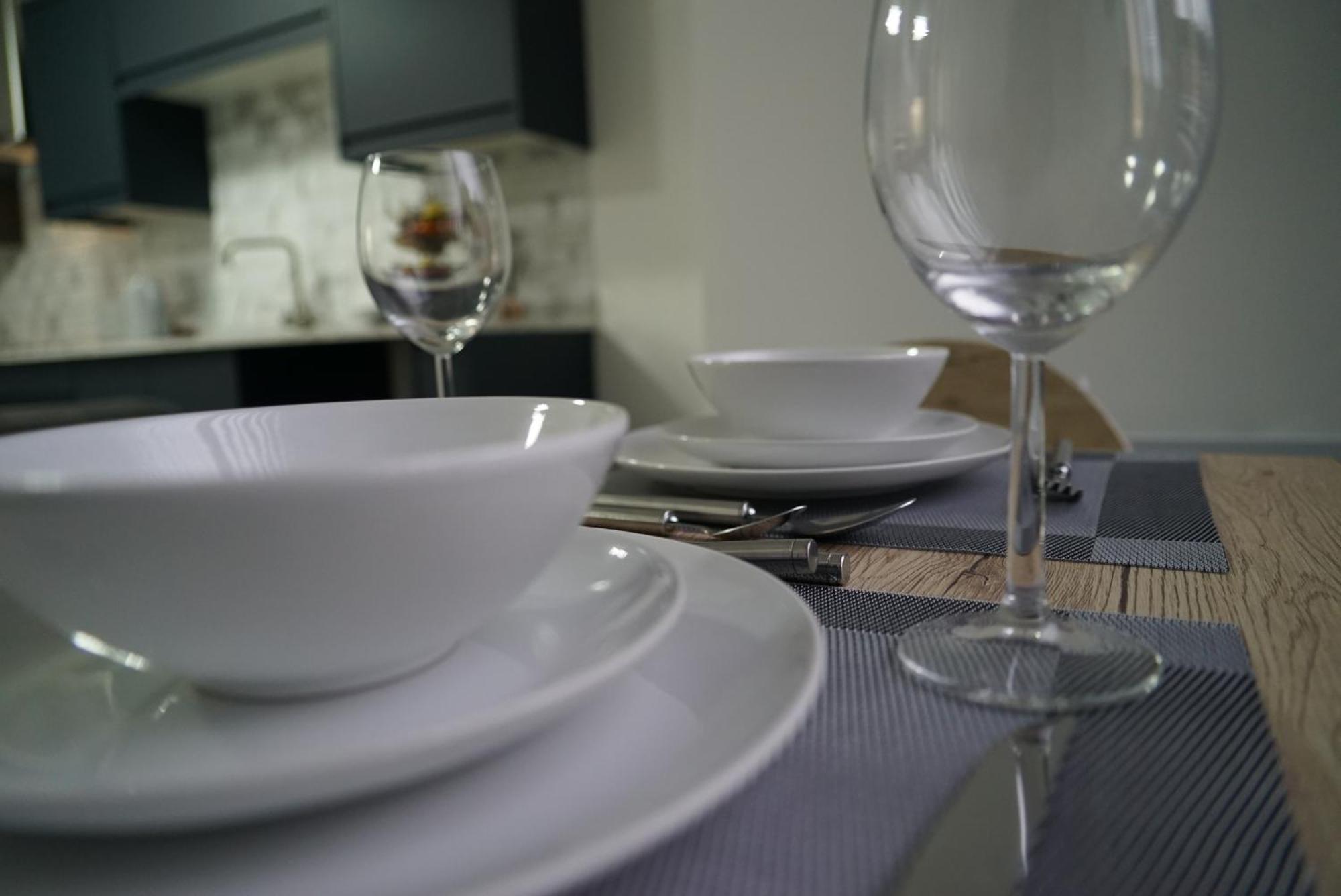 1 & 2 Bed Apartments - Desborough, Kettering, Family, Wifi, Parking Экстерьер фото